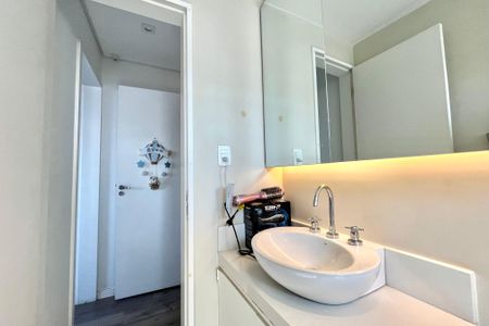 Apartamento à venda com 100m², 3 quartos e 2 vagasBanheiro 