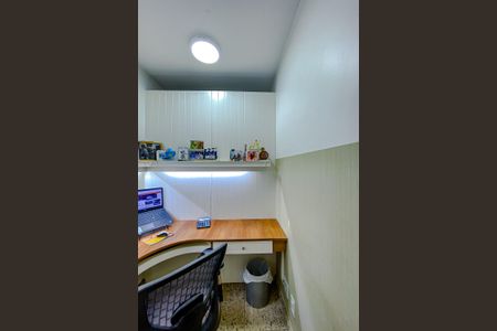 Apartamento para alugar com 223m², 3 quartos e 3 vagasEscritório