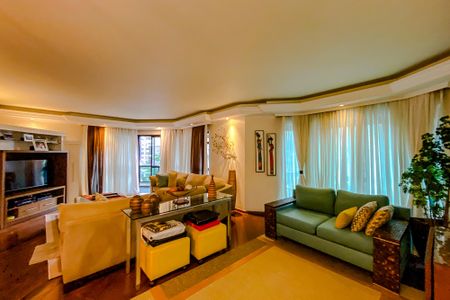 Apartamento para alugar com 223m², 3 quartos e 3 vagasSala