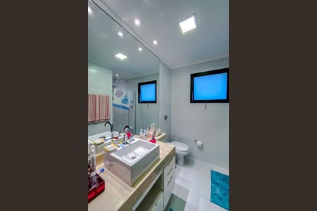 Apartamento para alugar com 223m², 3 quartos e 3 vagasBanheiro da Suíte 1