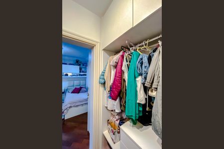 Apartamento para alugar com 223m², 3 quartos e 3 vagasQuarto 1 - Suíte