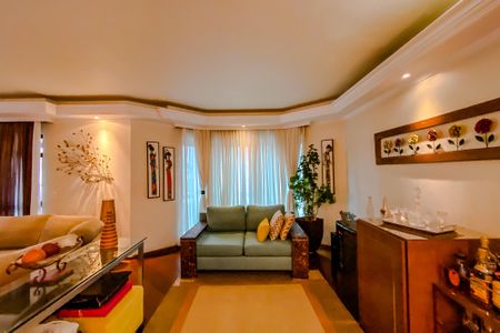 Apartamento para alugar com 223m², 3 quartos e 3 vagasSala