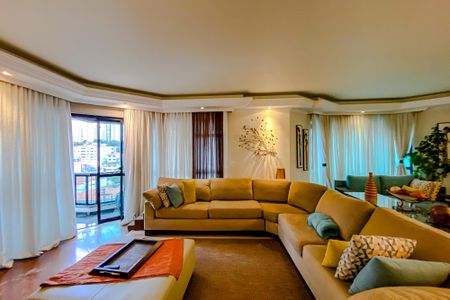 Apartamento para alugar com 223m², 3 quartos e 3 vagasSala