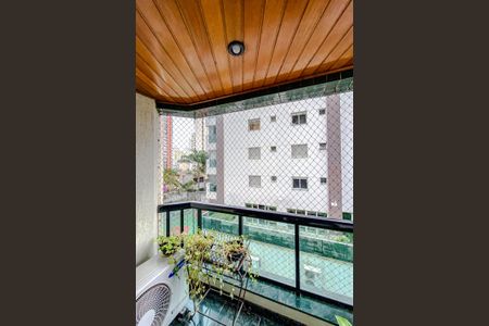 Apartamento para alugar com 223m², 3 quartos e 3 vagasVaranda da Suíte 1