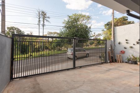 Casa à venda com 99m², 3 quartos e 2 vagasGaragem