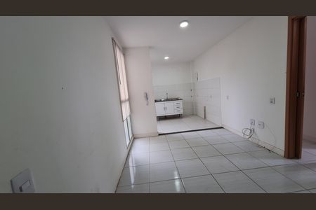 Apartamento para alugar com 2 quartos, 40m² em Parque Santa Rosa, Suzano