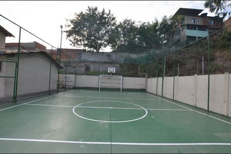 Casa para alugar com 103m², 2 quartos e 1 vagaÁrea comum Quadra Esportiva