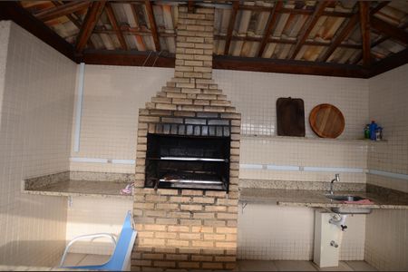 Casa para alugar com 103m², 2 quartos e 1 vagaÁrea comum - Churrasqueira