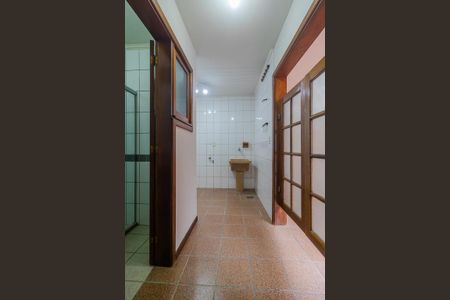 Casa de condomínio à venda com 285m², 3 quartos e 4 vagasÁrea de serviço