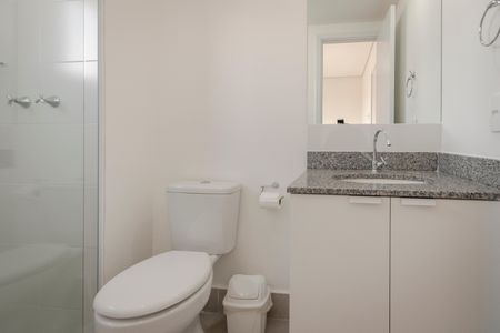 Apartamento à venda com 47m², 2 quartos e sem vagaBanheiro da Suíte