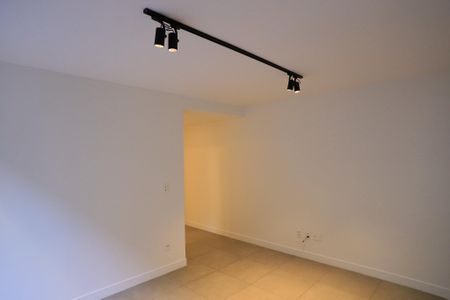 Apartamento à venda com 120m², 2 quartos e 2 vagas Apartamento à venda com 120m², 2 quartos e 2 vagasSala/Cozinha