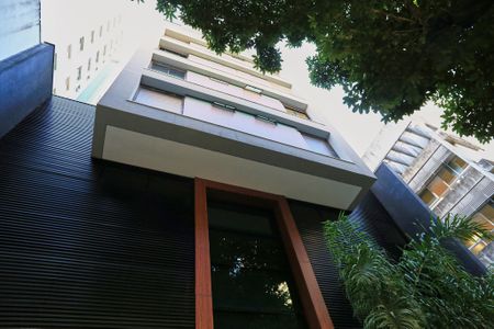 Apartamento à venda com 120m², 2 quartos e 2 vagas Apartamento à venda com 120m², 2 quartos e 2 vagasFachada
