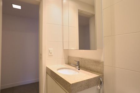 Apartamento à venda com 120m², 2 quartos e 2 vagas Apartamento à venda com 120m², 2 quartos e 2 vagasBanheiro