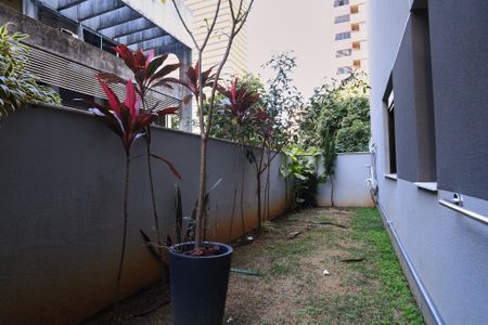 Apartamento à venda com 120m², 2 quartos e 2 vagas Apartamento à venda com 120m², 2 quartos e 2 vagasVaranda da Sala