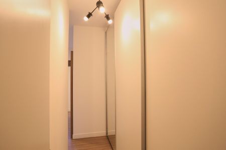 Apartamento à venda com 120m², 2 quartos e 2 vagas Apartamento à venda com 120m², 2 quartos e 2 vagasSuíte