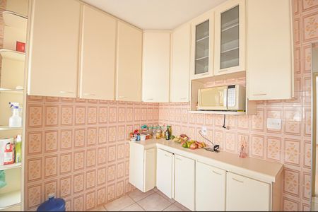 Casa à venda com 330m², 2 quartos e 3 vagasCozinha