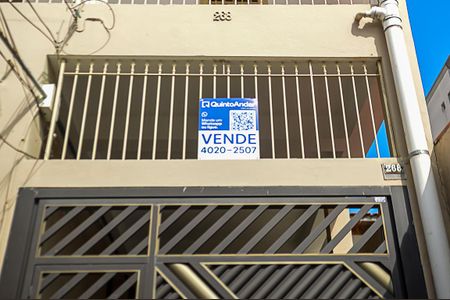 Casa à venda com 330m², 2 quartos e 3 vagasPlaca VDLZ-18