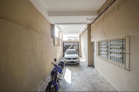 Casa à venda com 330m², 2 quartos e 3 vagasGaragem