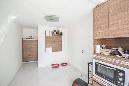 Casa à venda com 330m², 2 quartos e 3 vagasCozinha 2