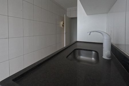 Apartamento para alugar com 78m², 2 quartos e 2 vagasCozinha