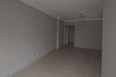 Apartamento para alugar com 78m², 2 quartos e 2 vagasSala