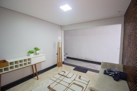 Casa à venda com 280m², 3 quartos e 2 vagasCopa