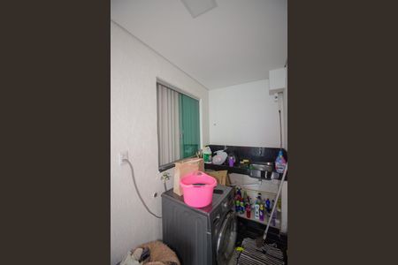 Casa à venda com 280m², 3 quartos e 2 vagasÁrea de Serviço