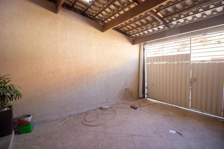 Casa à venda com 280m², 3 quartos e 2 vagasGaragem