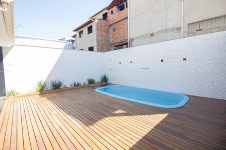 Casa à venda com 280m², 3 quartos e 2 vagasÁrea Externa