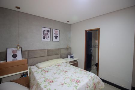 Casa à venda com 280m², 3 quartos e 2 vagasSuíte 2