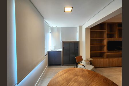 Apartamento para alugar com 42m², 1 quarto e sem vaga Apartamento para alugar com 42m², 1 quarto e sem vagaVaranda