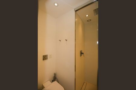 Apartamento à venda com 205m², 3 quartos e 2 vagasBanheiro da Suíte 1