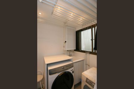 Apartamento à venda com 205m², 3 quartos e 2 vagasÁrea de Serviço