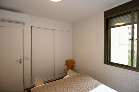 Apartamento à venda com 205m², 3 quartos e 2 vagasSuíte 1