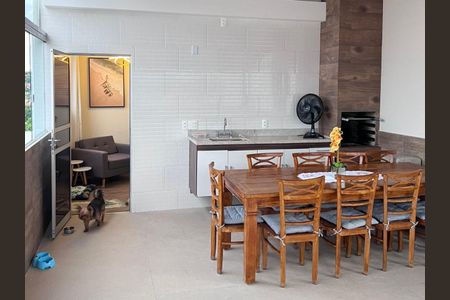 Apartamento à venda com 122m², 3 quartos e 2 vagas Apartamento à venda com 122m², 3 quartos e 2 vagasvaranda