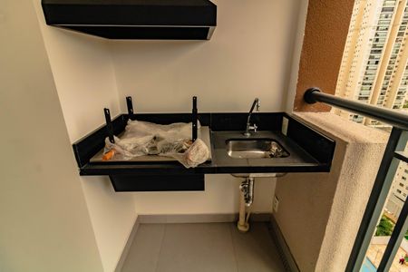 Apartamento à venda com 75m², 2 quartos e 1 vagaVaranda