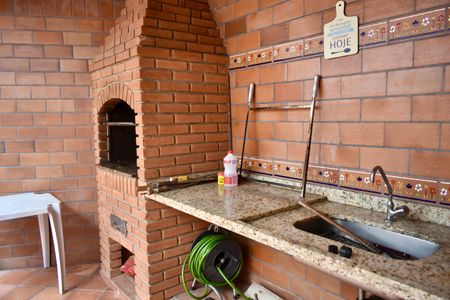 Casa à venda com 211m², 3 quartos e 4 vagasÁrea gourmet