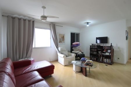 Apartamento à venda com 80m², 2 quartos e sem vagaSala