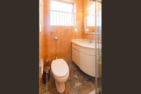 Apartamento para alugar com 419m², 4 quartos e 4 vagas Apartamento para alugar com 419m², 4 quartos e 4 vagasBanheiro suíte 1