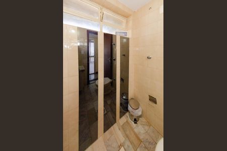 Apartamento para alugar com 419m², 4 quartos e 4 vagas Apartamento para alugar com 419m², 4 quartos e 4 vagasLavabo