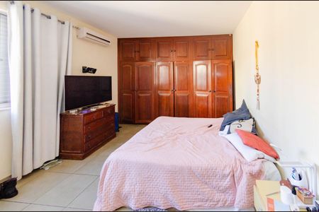 Apartamento para alugar com 419m², 4 quartos e 4 vagas Apartamento para alugar com 419m², 4 quartos e 4 vagasSuíte 2