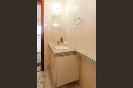 Apartamento para alugar com 419m², 4 quartos e 4 vagas Apartamento para alugar com 419m², 4 quartos e 4 vagasLavabo