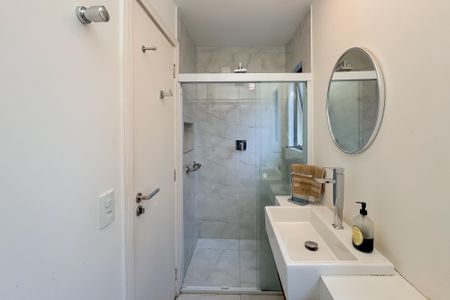 Apartamento para alugar com 79m², 2 quartos e 1 vagaBanheiro Social