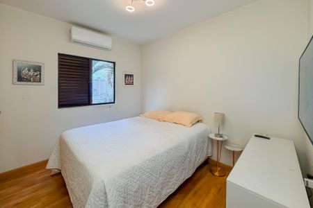 Apartamento para alugar com 79m², 2 quartos e 1 vagaSuíte