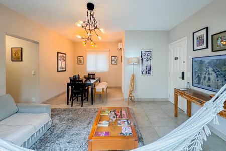 Apartamento para alugar com 79m², 2 quartos e 1 vagaSala