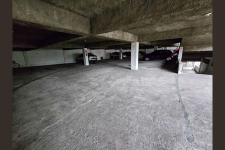 Apartamento à venda com 74m², 3 quartos e 1 vaga Apartamento à venda com 74m², 3 quartos e 1 vagaGaragem