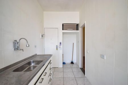 Apartamento à venda com 74m², 3 quartos e 1 vaga Apartamento à venda com 74m², 3 quartos e 1 vagaCozinha