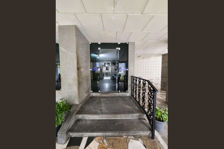Apartamento à venda com 74m², 3 quartos e 1 vaga Apartamento à venda com 74m², 3 quartos e 1 vagaPortaria