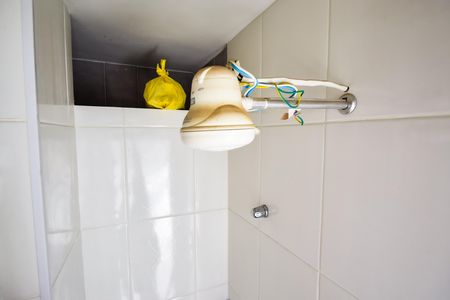 Apartamento à venda com 74m², 3 quartos e 1 vaga Apartamento à venda com 74m², 3 quartos e 1 vagaBanheiro de serviço