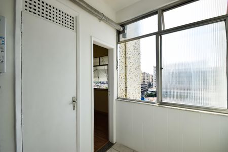 Apartamento à venda com 74m², 3 quartos e 1 vaga Apartamento à venda com 74m², 3 quartos e 1 vagaÁrea de Serviço